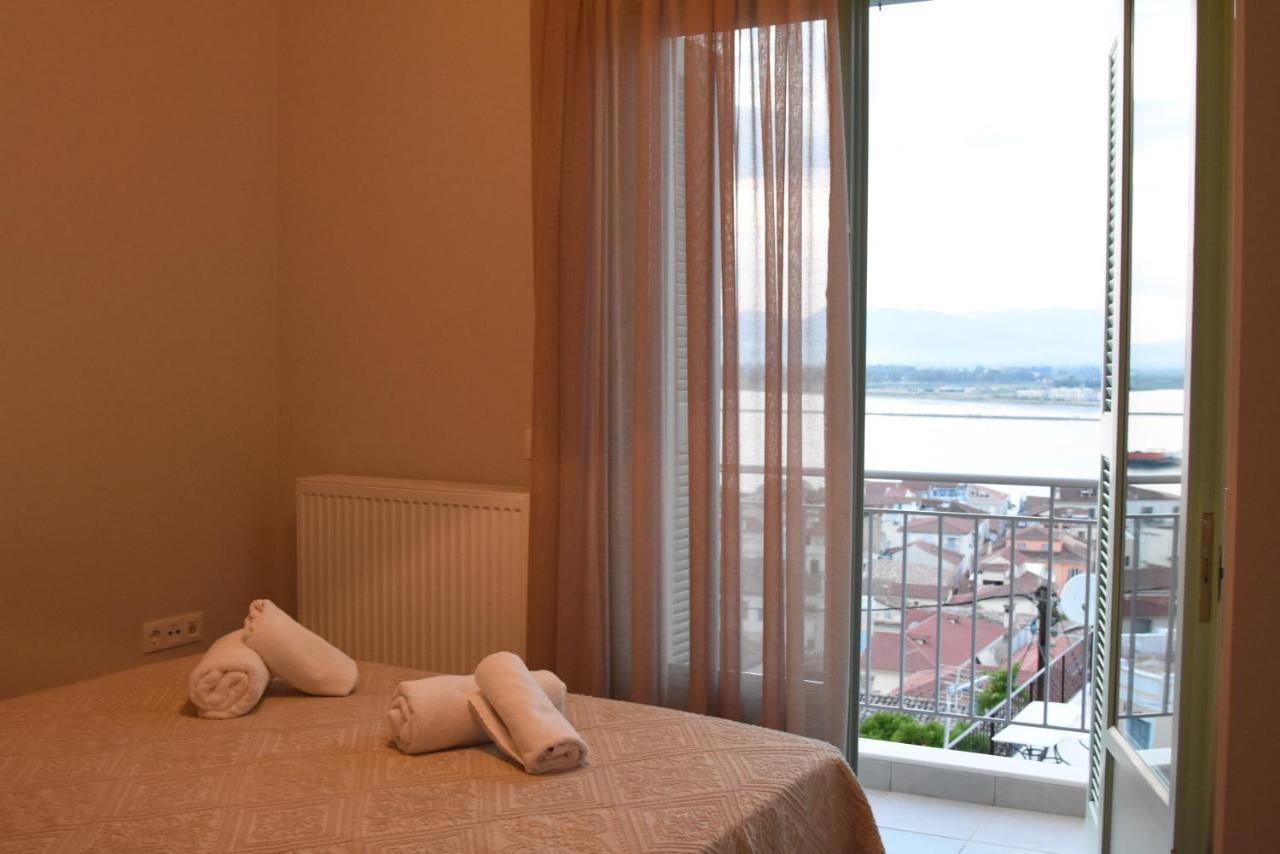 "Ροδι" Διαμερισμα / "Rodi" Apartment นาฟปลิโอ ภายนอก รูปภาพ